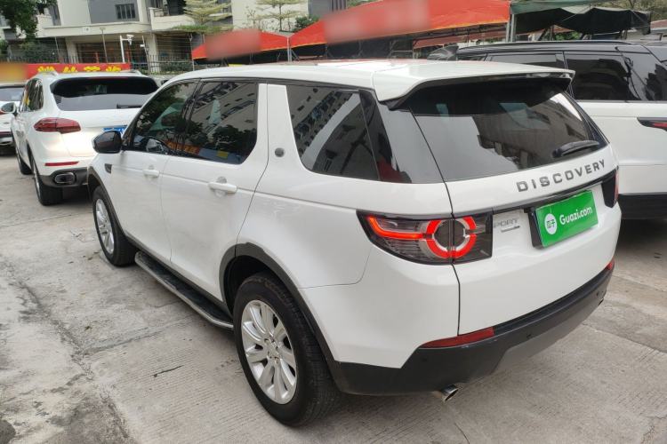 Used Land Rover Discovery Sport 2017 2.0T SE Exterior 2