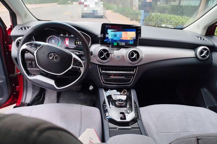 Used BAIC Beijing EU5 2018 R550 Smart Trend Edition
