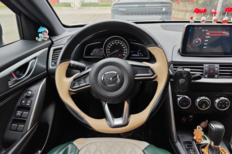 Used Mazda CX-4 2018 2.0L Automatic Two-Wheel Drive Blue Sky Dynamic Version China V Standard