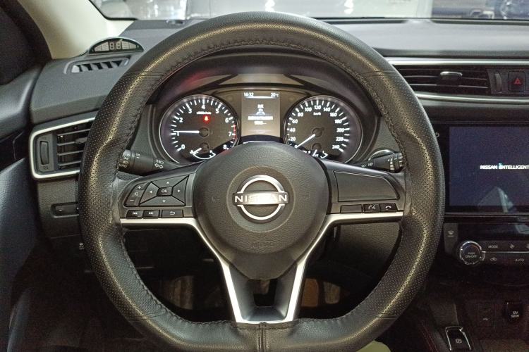 Used Nissan Qashqai 2023 Classic 2.0L CVT XV Comfort Edition