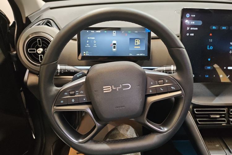 Used BYD Sealion 05 DM-i 2025 DM-i Smart Drive 115KM Flagship Model Steering Wheel