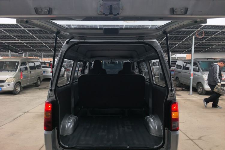 Used Wuling Zhiguang 2020 1.2L Practical Model China VI LSI
