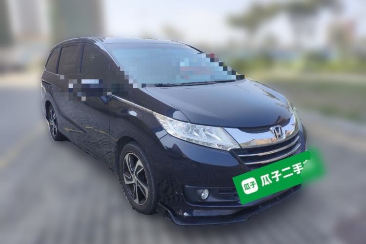 Used Honda Odyssey 2015 Revised 2.4L Luxury Edition