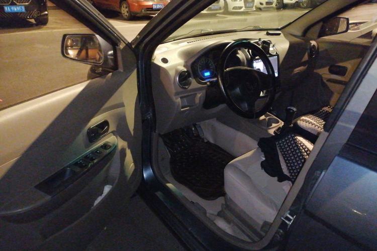 Used Wuling Hongguang 2013 1.5L Comfort Model
