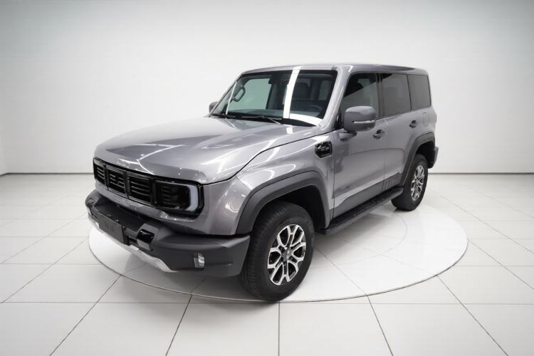 Used BAIC Off-Road BJ40 2024 2.0T All-New Urban Hunter Edition Pioneer Type