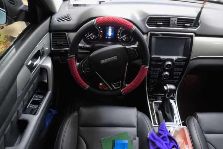 Used Haval H2 2016 Red Label 1.5T Automatic Two-Wheel Drive Elite Model
