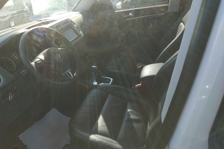 Used Volkswagen Tiguan L 2013 2.0 TSI Automatic All-Wheel Drive Luxury Edition