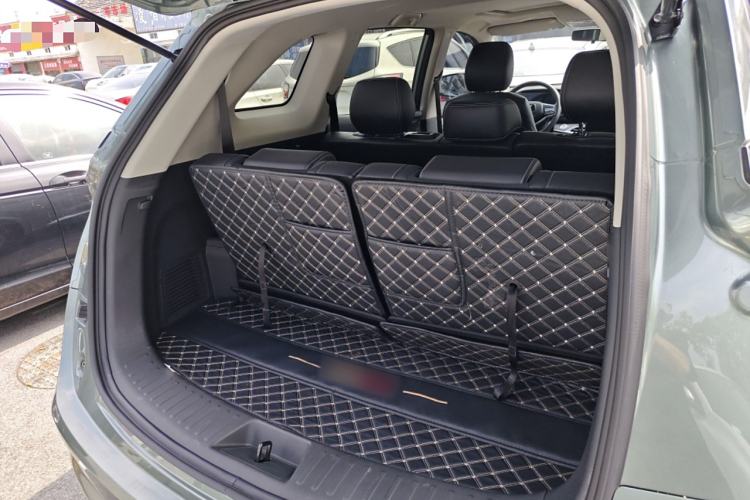 Used Landian E5 2023 1.5L DE-i 100KM Comfort Edition 7-Seater