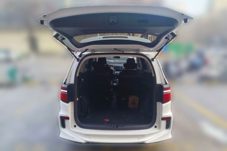 Used Honda Elysion 2016 2.4L Comfort Edition
