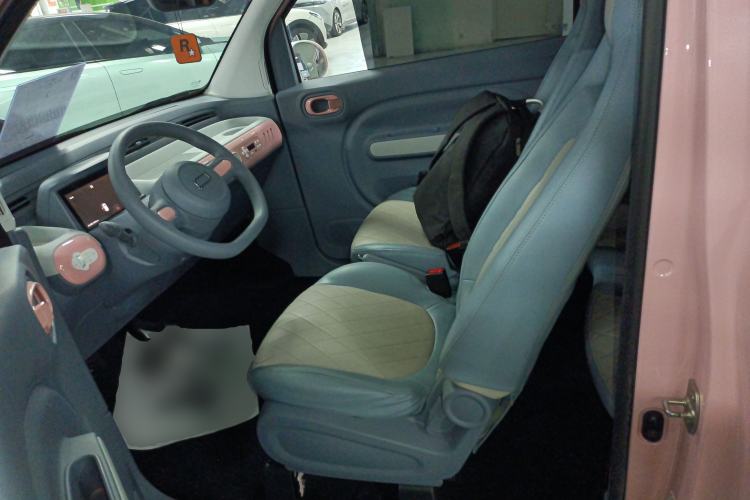 Used Bestune Pony 2024 170km Vitality Horse Left Front Seat