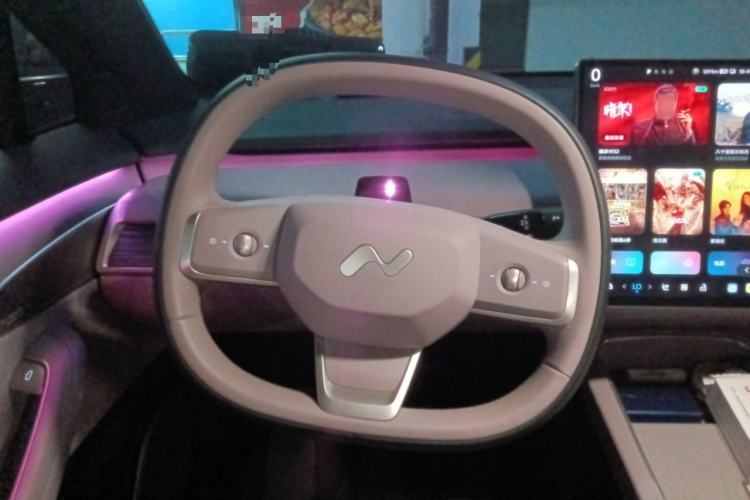 Used ONVO L60 2024 60 kWh All-Wheel Drive