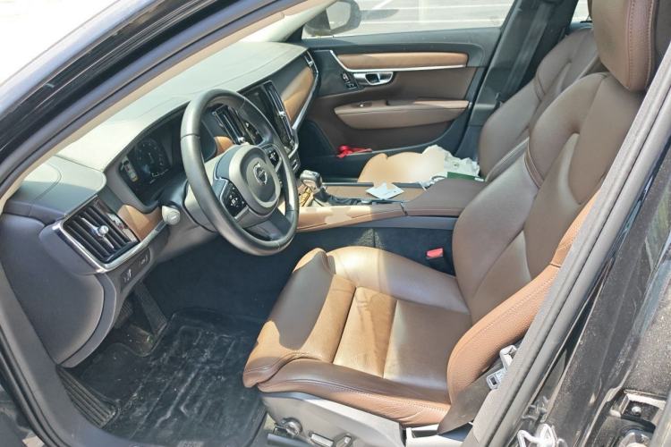 Used Volvo S90 2020 T5 Zhiyuan Luxury Edition
