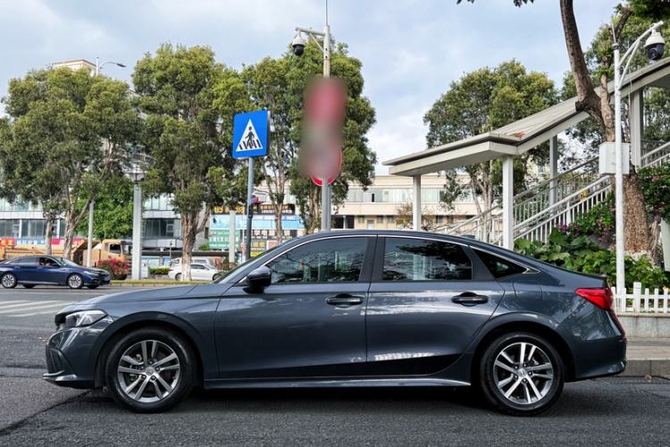 Used Honda Civic 2023 240TURBO CVT Dynamic Edition
