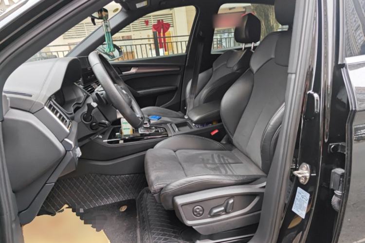 Used Audi Q5L Sportback 2022 40 TFSI Luxury Model
