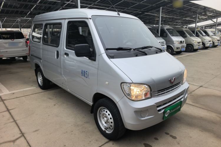 Used Wuling Zhiguang 2020 1.2L Practical Model China VI LSI
