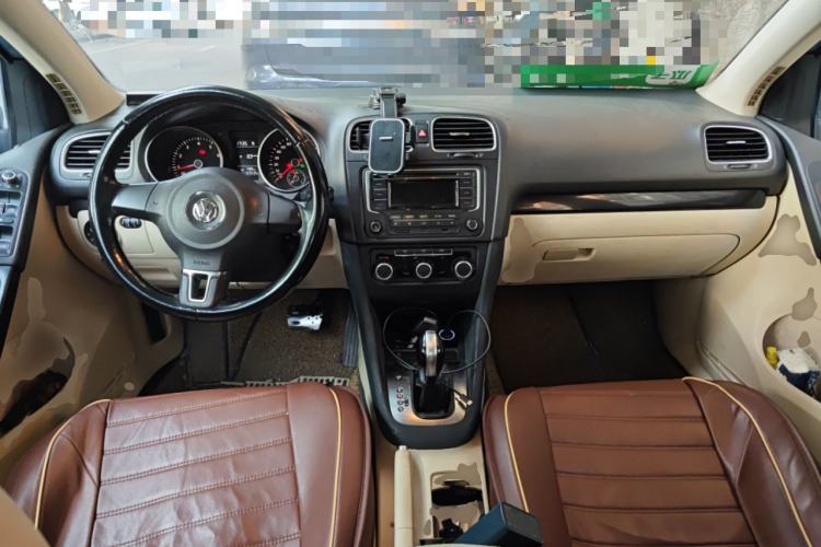 Used Volkswagen Golf 2012 1.6L Automatic Comfort Model
