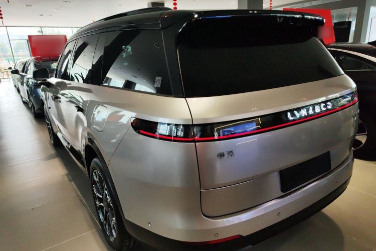 Used Lynk & Co 900 2025 1.5T Ultra Rear Left 45 Deg