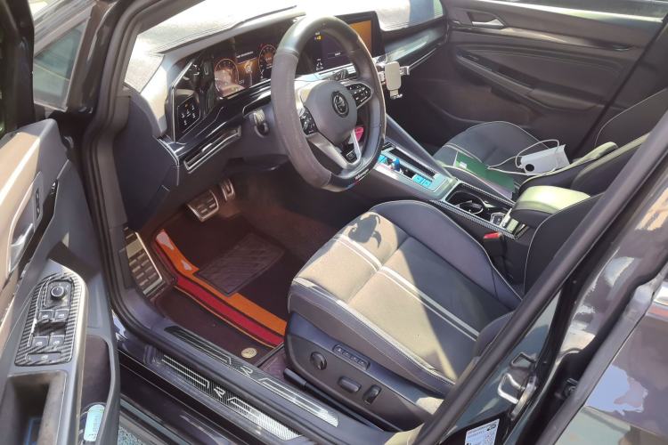 Used Volkswagen Golf 2021 280TSI DSG R-Line Left Front Seat