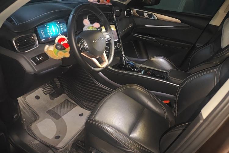 Used Lynk & Co 01 2017 2.0T Two-Wheel Drive Pro Edition Left Front Seat