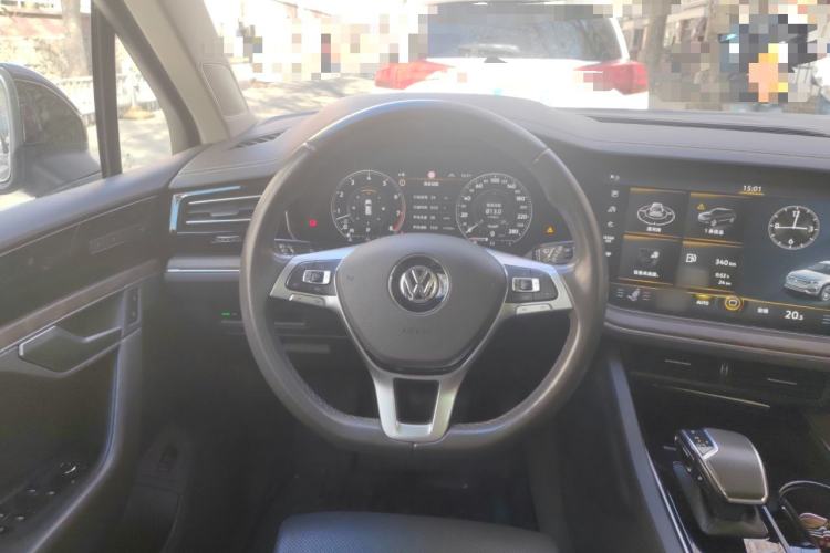Used Volkswagen Touareg 2019 3.0 TSI RuiFeng Edition China V Standard Steering Wheel