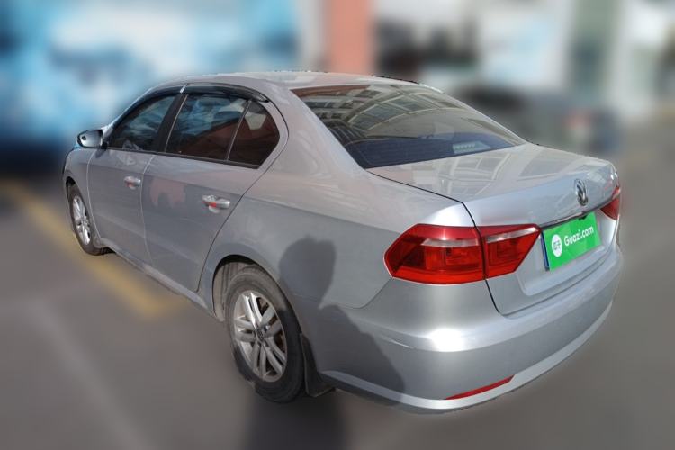 Used Volkswagen Lavida 2013 Revised Classic 1.6L Manual Fashion Edition