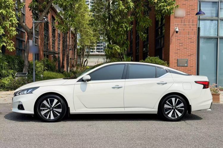 Used Nissan Teana 2021 2.0T XL Smart Upgrade Edition
