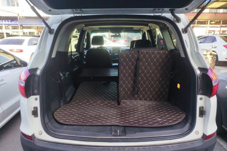 Used SWM X7 2017 1.5T Automatic Smart Enjoyment Version 7 Seats Trunk