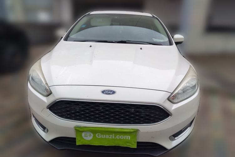 Used Ford Focus 2015 Hatchback 1.6L Automatic Fashion Edition Front