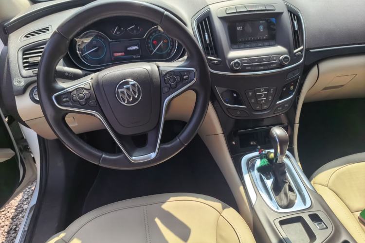 Used Buick Regal 2014 2.0L Leading Fashion Edition