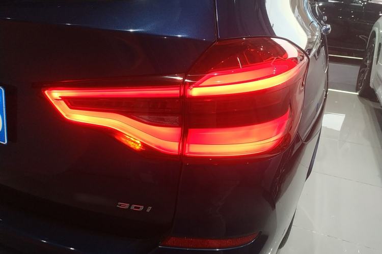 Used BMW X3 2018 xDrive30i Luxury Model M Sport Package China V
