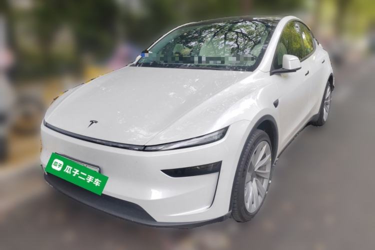 Used Tesla Model Y 2025 Rear-Wheel Drive First Edition