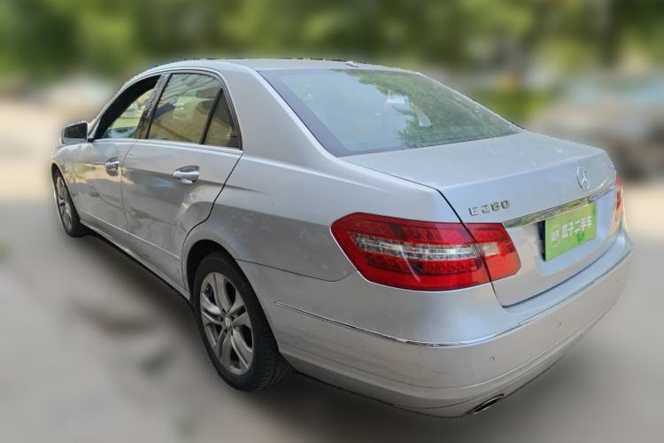 Used Mercedes-Benz E-Class 2010 E 260 CGI Fashion Model Rear Left 45 Deg