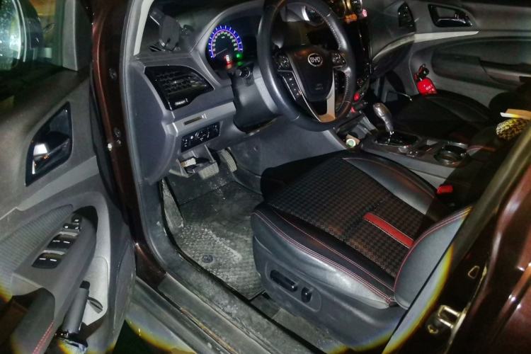 Used BYD S7 2015 2.0T Automatic Prestige Model