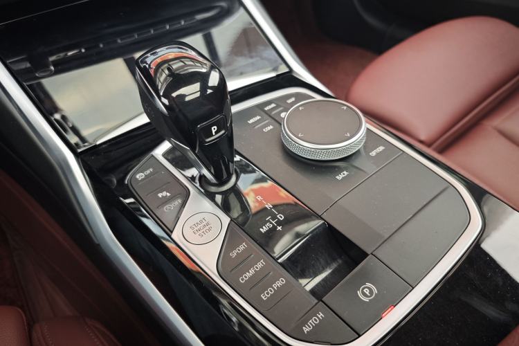 Used BMW 3 Series 2021 Facelifted 320Li M Sport Package
