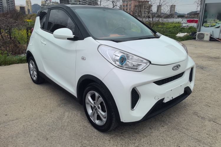 Used Chery QQ Little Ant 2018 300 4-Seater Smart Edition Exterior 1