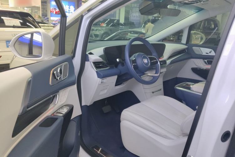 Used Buick Century 2023 2.0T Six-Seater Yinshi Edition