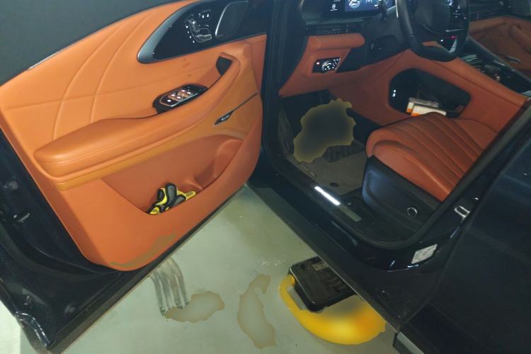 Used EXEED Lingyun 2025 400T Four-Wheel-Drive International Version Driver Seat