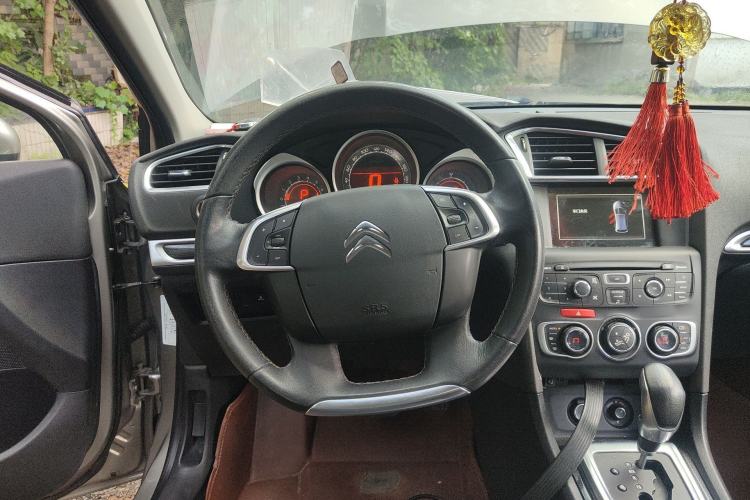 Used Citroen C4L 2014 1.8L Intelligent Drive Automatic Dynamic Model Steering Wheel