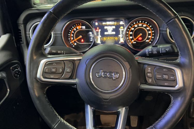 Used Jeep Wrangler 2021 2.0T 80th Anniversary Edition Interior 1