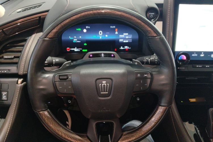 Used Toyota Vellfire 2024 Crown Dual-Engine 2.5L Ultimate Edition Steering Wheel