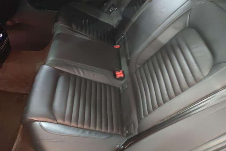 Used Volkswagen Magotan 2019 330TSI DSG Luxury Version China VI Standard
