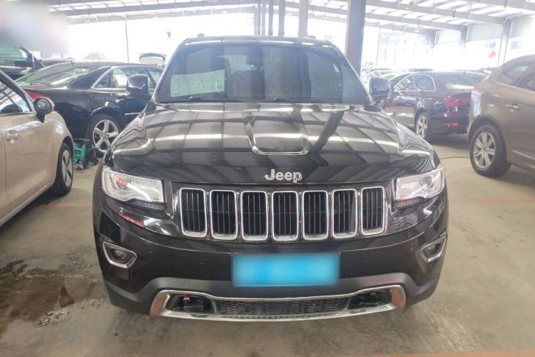 Used Jeep Grand Cherokee 2014 3.0L Comfort Navigation Edition