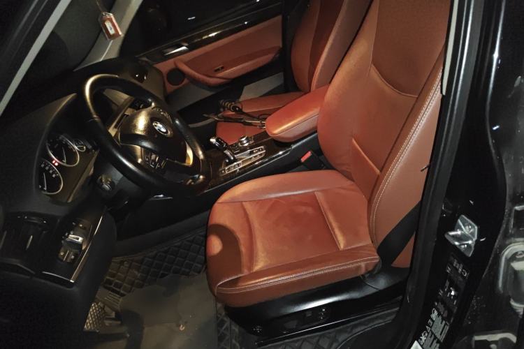 Used BMW X3 2011 xDrive28i Luxury Model