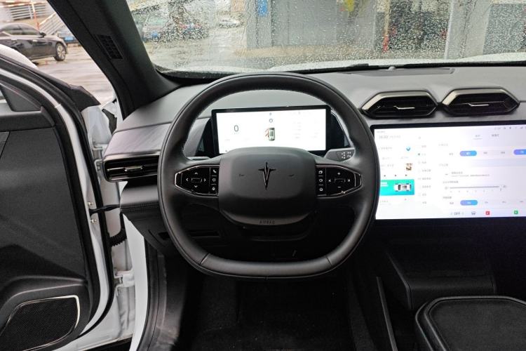 Used HEDMOS 06 2025 Model 520km
