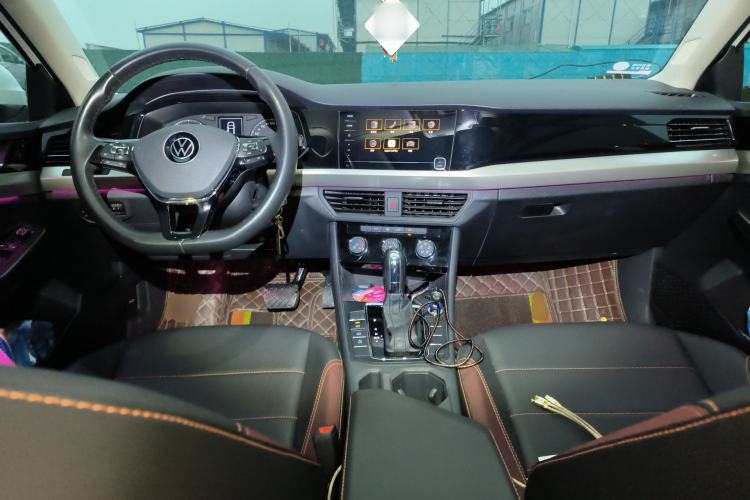 Used Volkswagen Bora 2021 1.5L Automatic 30th Anniversary Edition Center Console