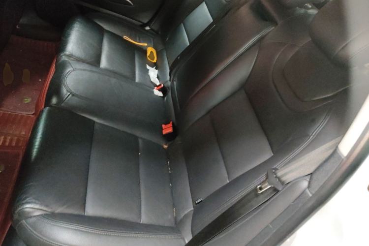 Used Citroen C5 2014 2.0L Automatic Luxury Edition Left Rear Seat