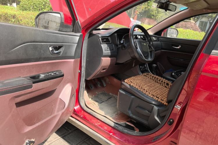 Used Lifan Auto Myway 2016 1.5L Manual Comfort Edition
