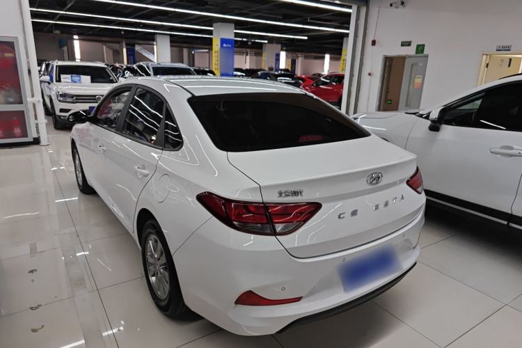 Used Hyundai Celesta 2020 1.6L Automatic GL Enjoyable Edition Rear Left 45 Deg