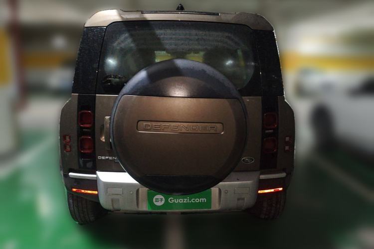 Used Land Rover Defender 2020 110 P400 SE
