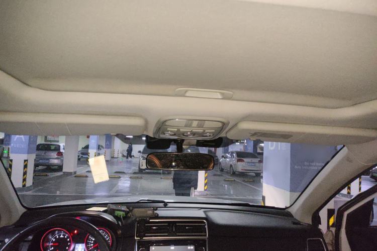 Used Haval H6 2015 Sport Edition 1.5T Automatic Two-Wheel Drive Luxury Model
